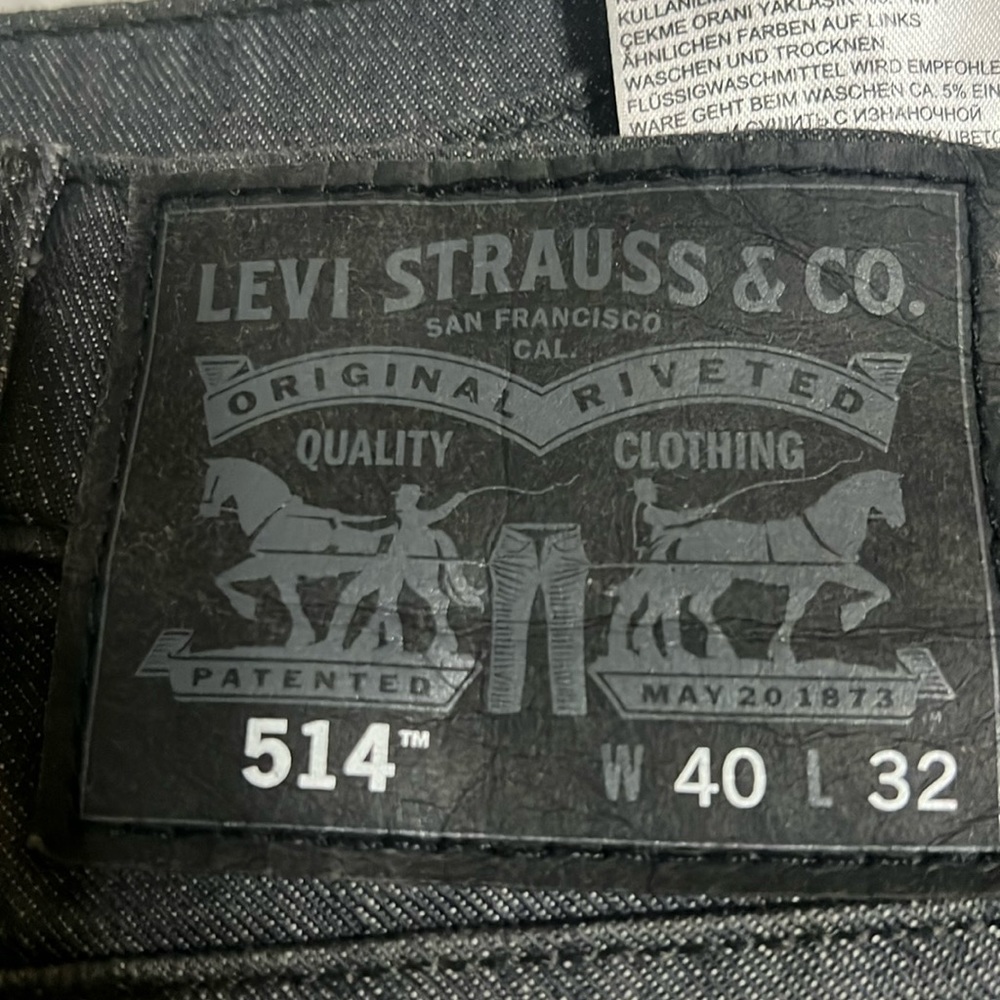 Levi’s 514 Jeans